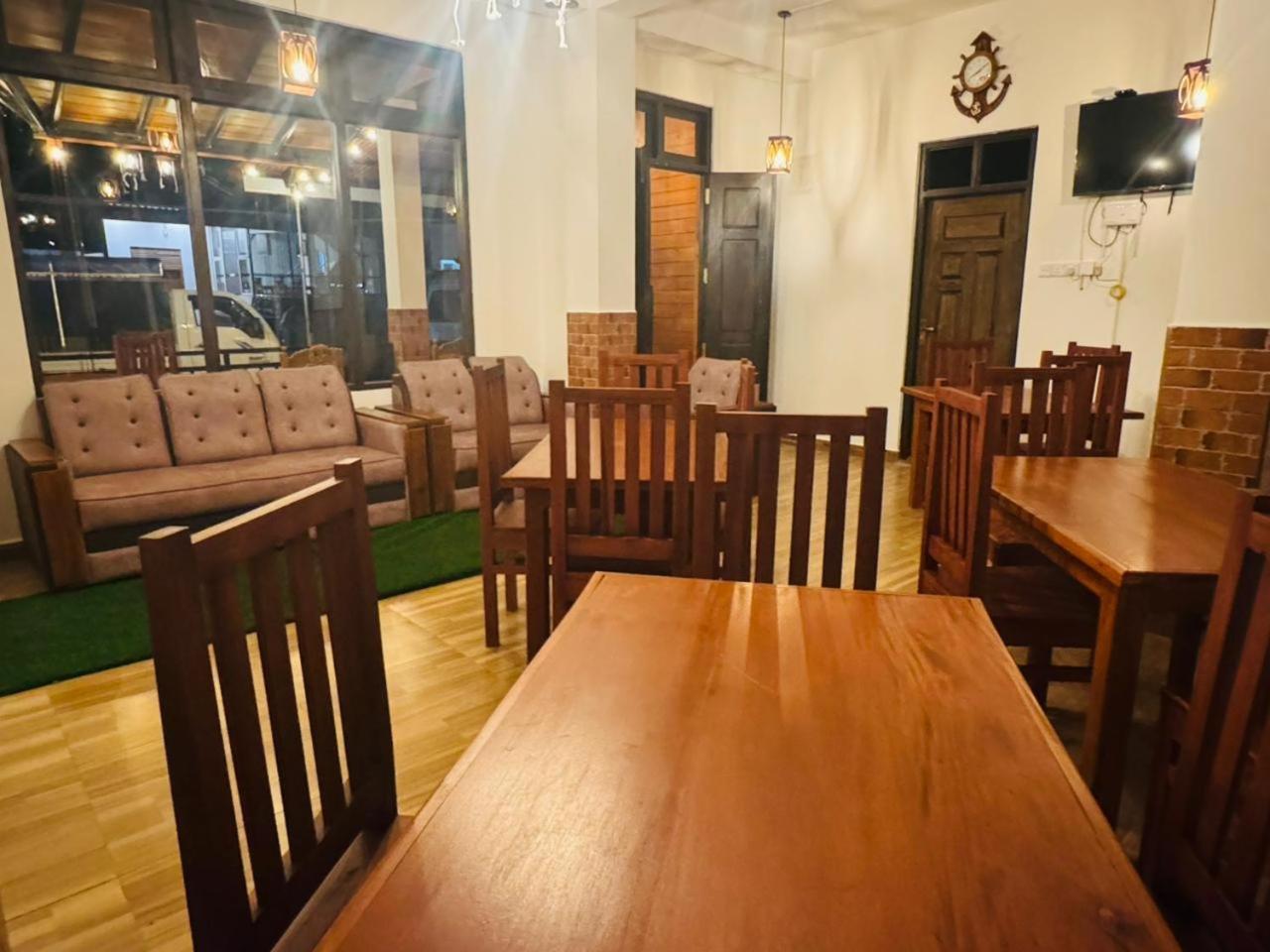 Sun Mount Adams Peak Hotel Nallathanniya Bagian luar foto
